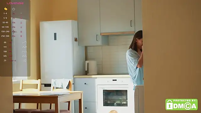 Snapshot of KateCarrey chatting on 10/01/25, 07:36 KateCarrey online show from 10/01/25, 07:36