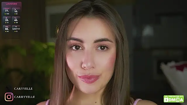 Snapshot of KateCarrey chatting on 11/21/25, 03:44 KateCarrey online show from 11/21/25, 03:44