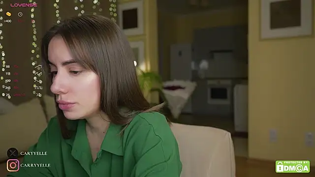 Snapshot of KateCarrey chatting on 11/29/25, 04:21 KateCarrey online show from 11/29/25, 04:21