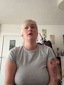 Rozendefotz online show from 02/19/26, 03:08