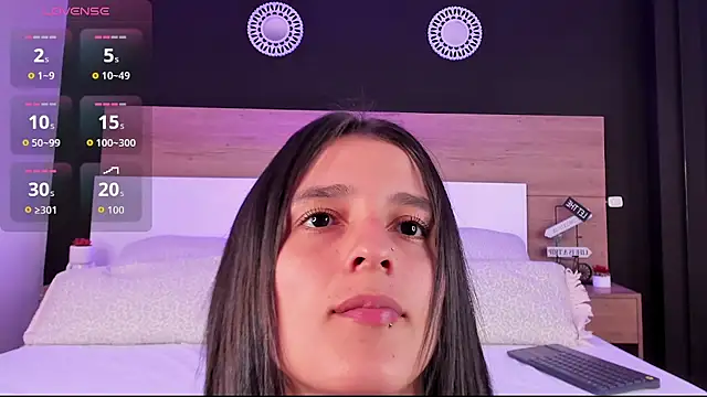 Snapshot of MiaTaylorSweet chatting on 10/01/25, 01:06 MiaTaylorSweet online show from 10/01/25, 01:06