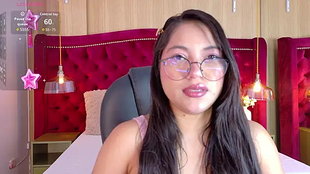 kendalFox  online show from 10/02/25, 12:56