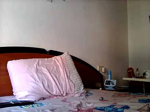 Snapshot of BarbiieeMiauh chatting on 09/11/25, 01:00 BarbiieeMiauh online show from 09/11/25, 01:00