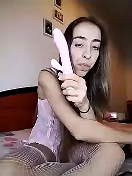 Snapshot of BarbiieeMiauh chatting on 09/12/25, 01:06 BarbiieeMiauh online show from 09/12/25, 01:06