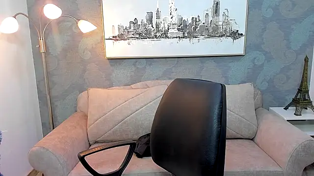 Lucia jane online show from 12/22/25, 09:01