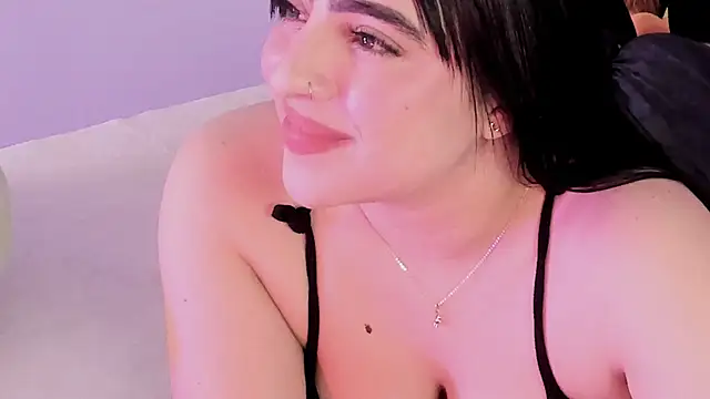 Camila Matinez  online show from 01/15/26, 01:32