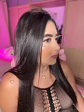 Emiily Moore1 online show from 06/13/26, 12:41
