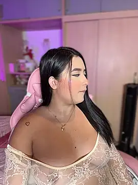 Emiily Moore1 online show from 06/26/26, 12:26