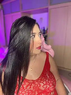 Emiily Moore1 online show from 07/15/26, 11:43