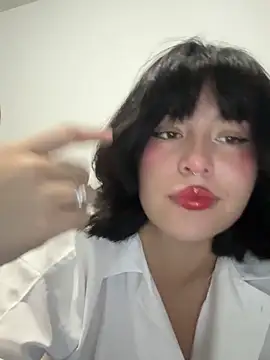 aliciia 23 online show from 10/03/25, 03:25