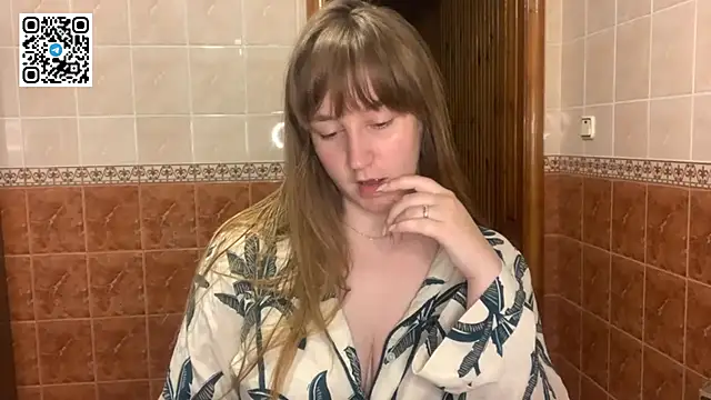 MaroonMoon  online show from 09/20/25, 07:26