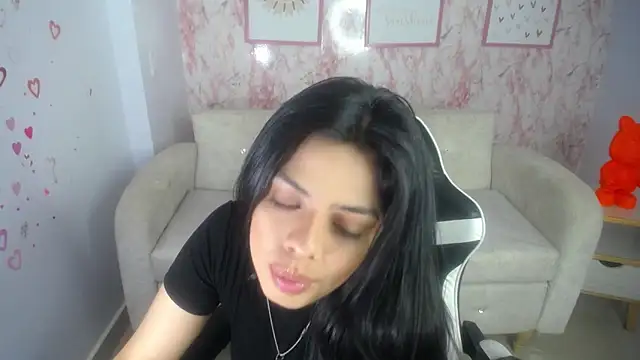 Snapshot of Channel_Garcia_ch1 chatting on 09/17/25, 10:11 Channel Garcia ch1 online show from 09/17/25, 10:11