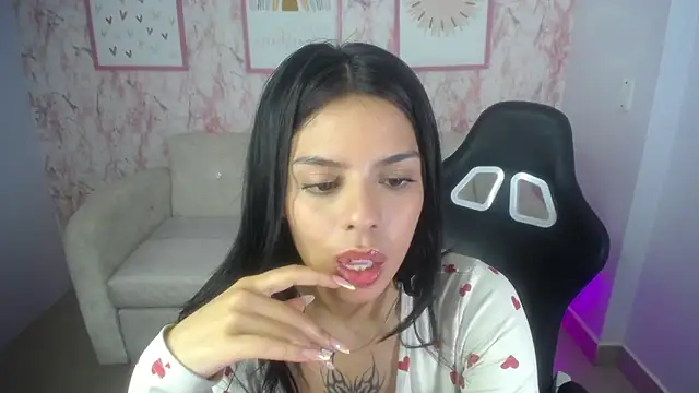 Channel Garcia ch1 online show from 03/04/26, 01:33