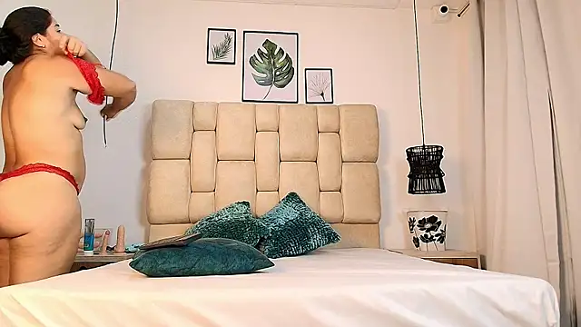 elizawiliamst online show from 09/10/25, 01:22