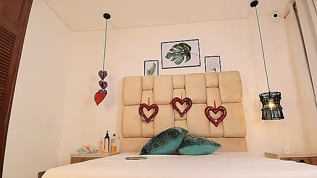 elizawiliamst online show from 09/25/25, 11:58