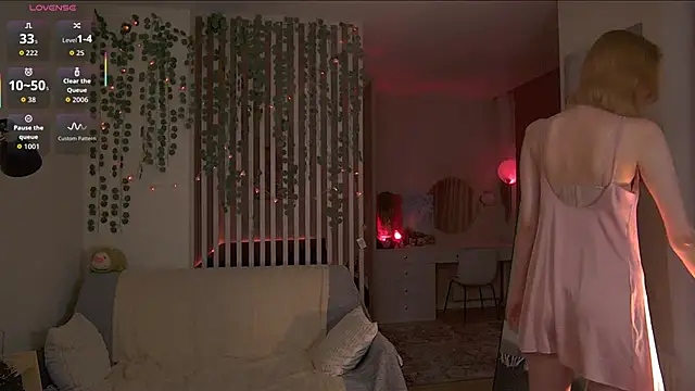 Snapshot of sofiapurex chatting on 01/11/26, 08:58 sofiapurex online show from 01/11/26, 08:58