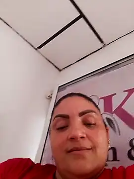 tiffany Johnson1 online show from 10/28/25, 07:05