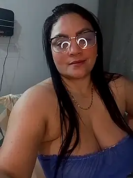 tiffany Johnson1 online show from 01/16/26, 02:26