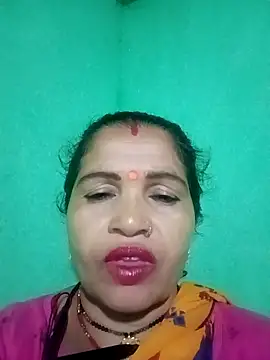 Snapshot of Manavi_x chatting on 10/31/25, 12:28 Manavi x online show from 10/31/25, 12:28