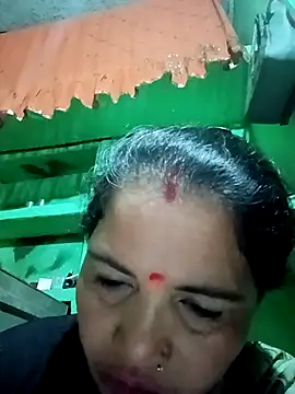 Manavi x online show from 01/15/26, 03:16