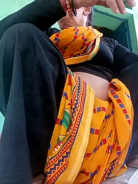 Manavi x online show from 04/06/26, 09:43