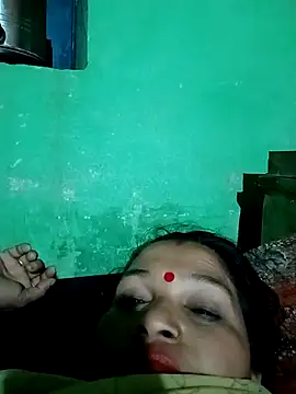 Manavi x online show from 04/10/26, 12:49