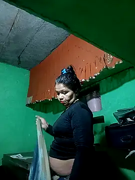 Manavi x online show from 04/25/26, 12:35
