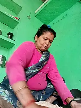 Manavi x online show from 05/04/26, 01:56
