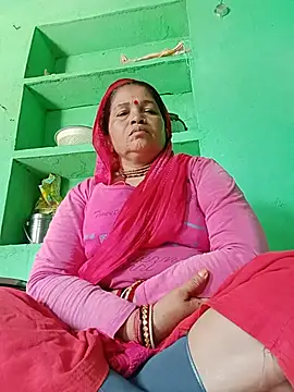 Snapshot of Manavi_x chatting on 06/26/26, 04:06 Manavi x online show from 06/26/26, 04:06