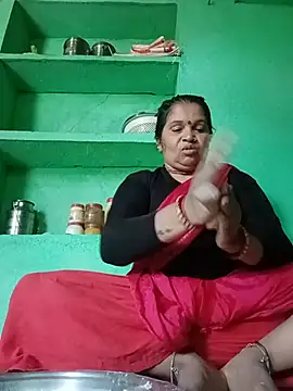 Snapshot of Manavi_x chatting on 07/07/26, 02:14 Manavi x online show from 07/07/26, 02:14