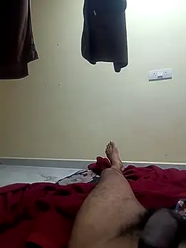 Snapshot of bobby3374 chatting on 09/16/25, 12:44 bobby3374 online show from 09/16/25, 12:44