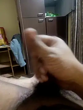 bobby3374 online show from 04/19/26, 05:56