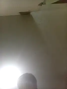 Snapshot of Bebicho14 chatting on 11/22/25, 05:28 Bebicho14 online show from 11/22/25, 05:28