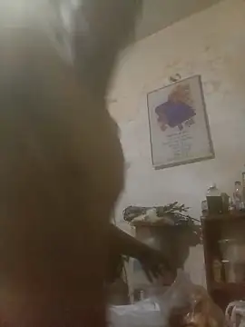 Snapshot of Bebicho14 chatting on 12/19/25, 01:34 Bebicho14 online show from 12/19/25, 01:34