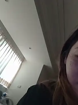 Snapshot of Lovelyanan chatting on 10/04/25, 08:12 Lovelyanan online show from 10/04/25, 08:12