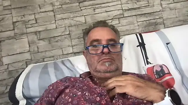 htreshot73 online show from 10/09/25, 02:04