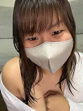 xxx yuna xxx online show from 11/08/25, 09:02