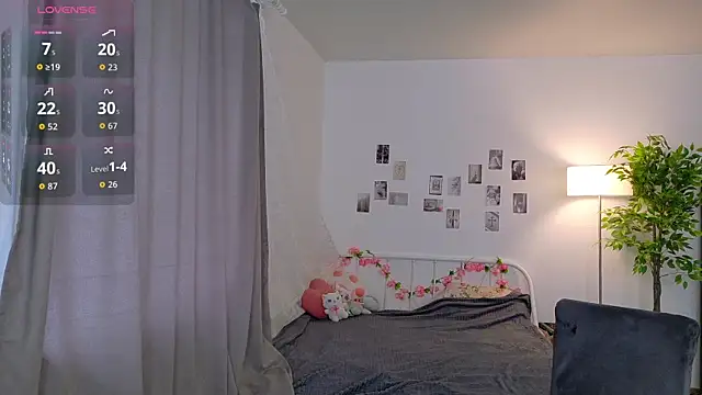 KikiMoor online show from 07/10/26, 03:33