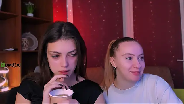 mila glow1 online show from 11/25/25, 05:51