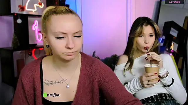 mila glow1 online show from 01/11/26, 07:19