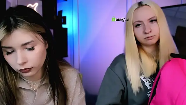 mila glow1 online show from 01/18/26, 07:17