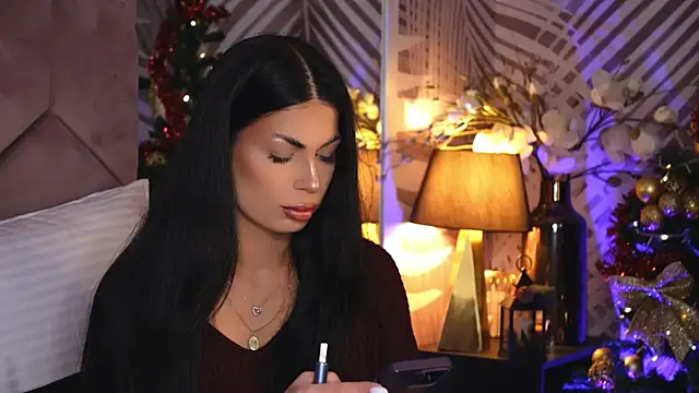 EvaRhea online show from 12/23/25, 03:48