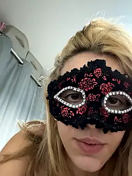 DouceAngela69 online show from 01/15/26, 06:44