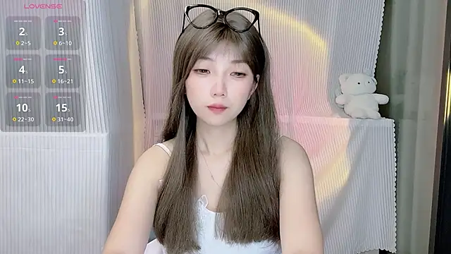 Janisa  PZ online show from 10/02/25, 03:30