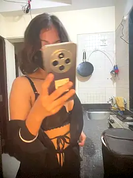 SIZZLER 1100 online show from 11/30/25, 07:18