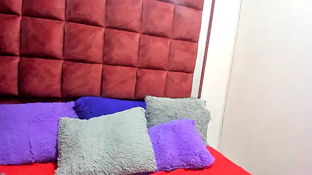 AANGELADIAZZ online show from 09/13/25, 12:32