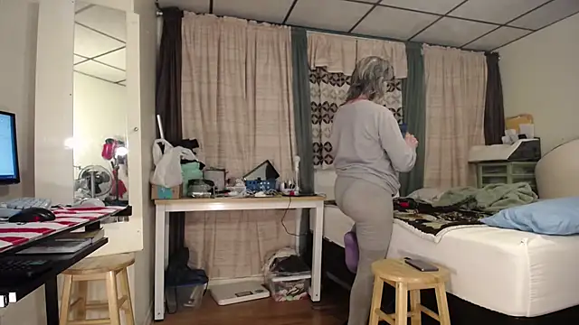 Snapshot of ANALTRAINING4U2 chatting on 03/02/25, 11:42 ANALTRAINING4U2 online show from 03/02/25, 11:42