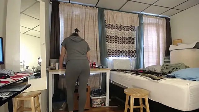 Snapshot of ANALTRAINING4U2 chatting on 03/11/25, 01:34 ANALTRAINING4U2 online show from 03/11/25, 01:34