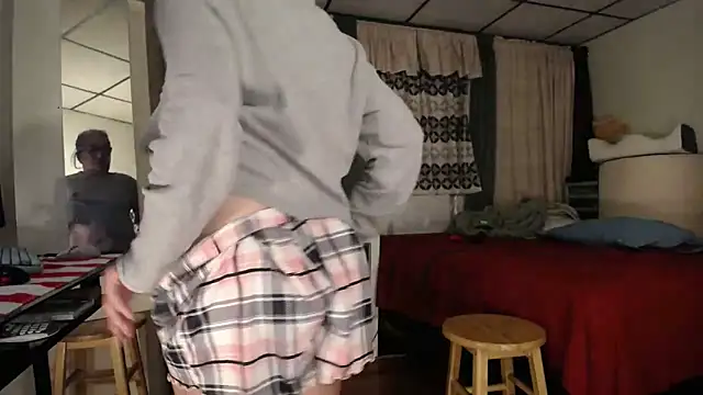 Snapshot of ANALTRAINING4U2 chatting on 03/16/25, 04:09 ANALTRAINING4U2 online show from 03/16/25, 04:09