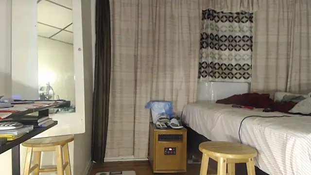 Snapshot of ANALTRAINING4U2 chatting on 10/12/25, 05:39 ANALTRAINING4U2 online show from 10/12/25, 05:39